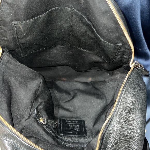 🔥SOLD🔥🖤Coach Black Pebbled Leather Charlie Backpack - Picture 7 of 8